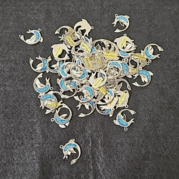 50 Silver Dolphin Pendant/Charm 6 - Picture 1 of 2